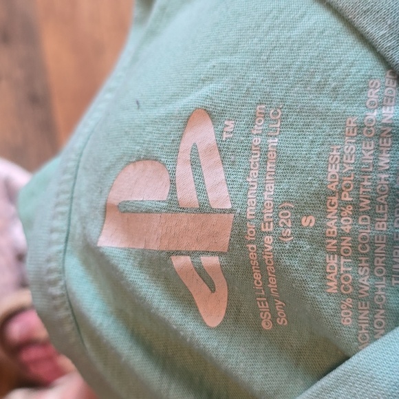 Playstation Station Women's Top Size Small - Picture 2 of 2